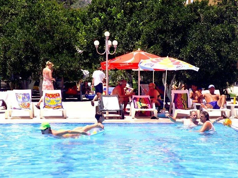 Selcukhan Hotel Beldibi  4*, Beldibi (Kemer)